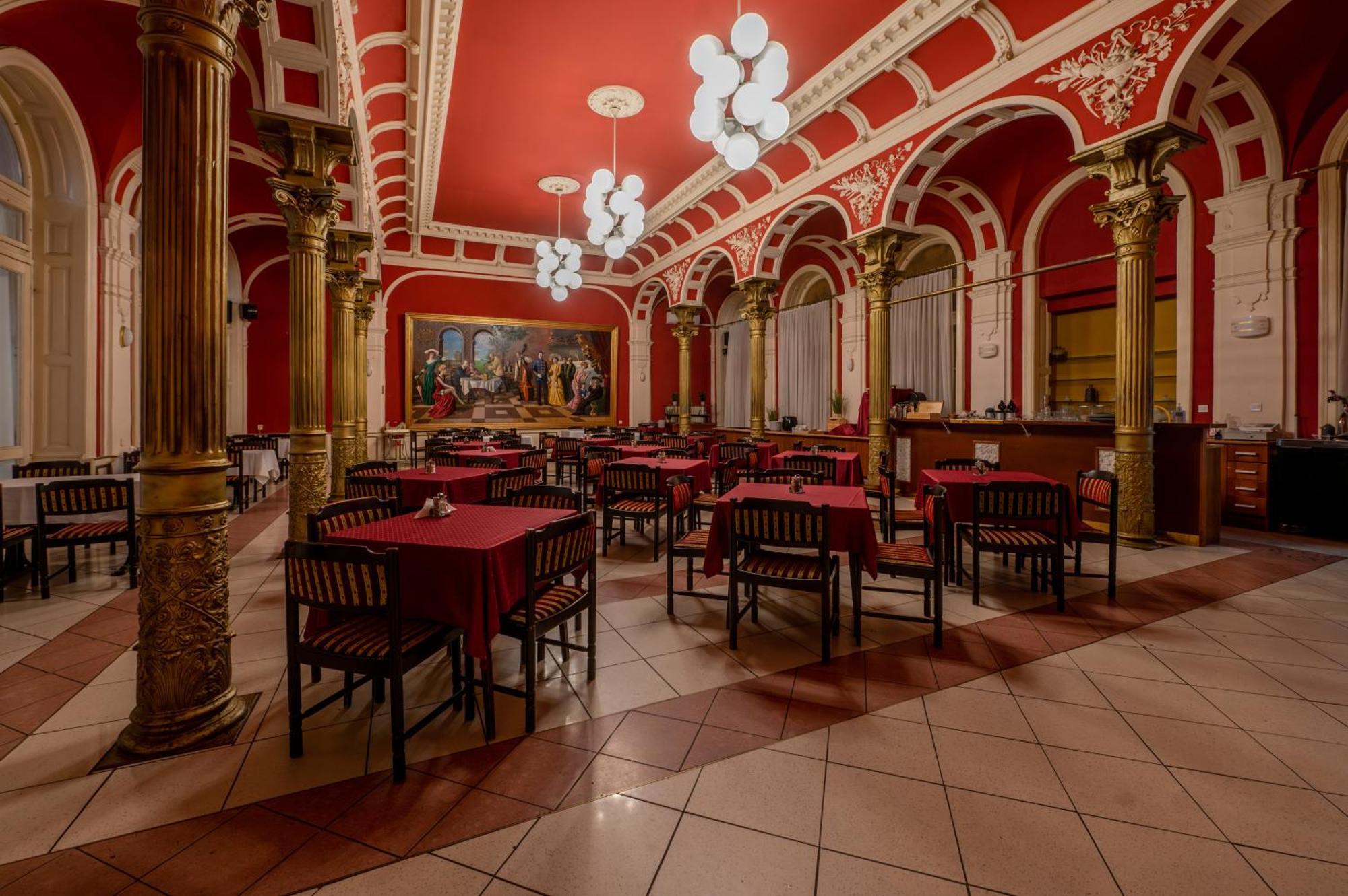 Korona Hotel Nyíregyháza Eksteriør bilde