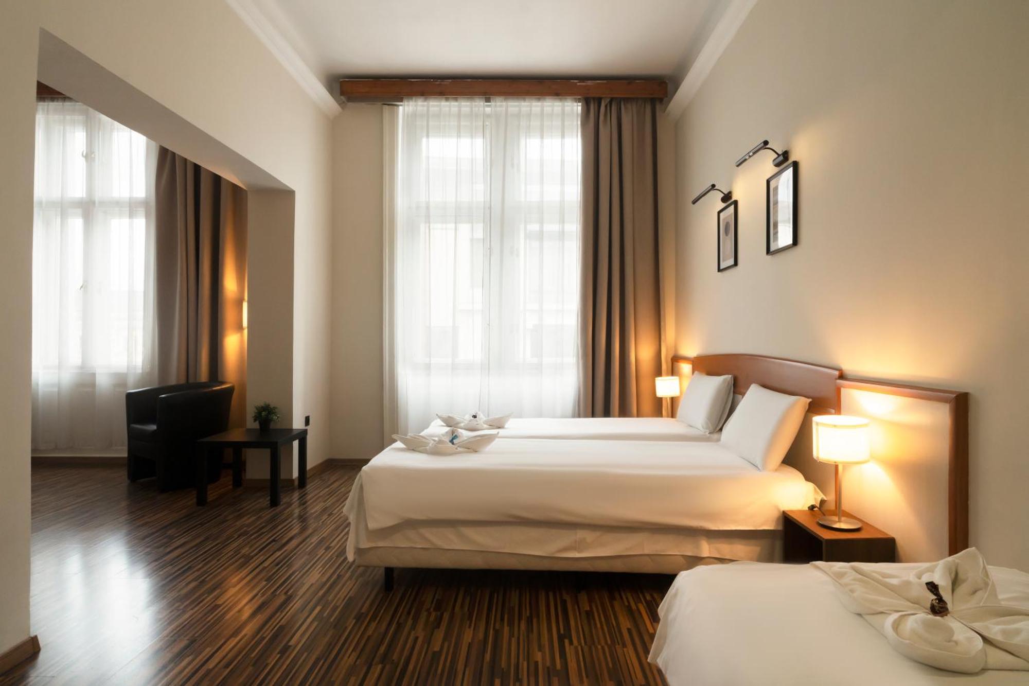 Korona Hotel Nyíregyháza Eksteriør bilde