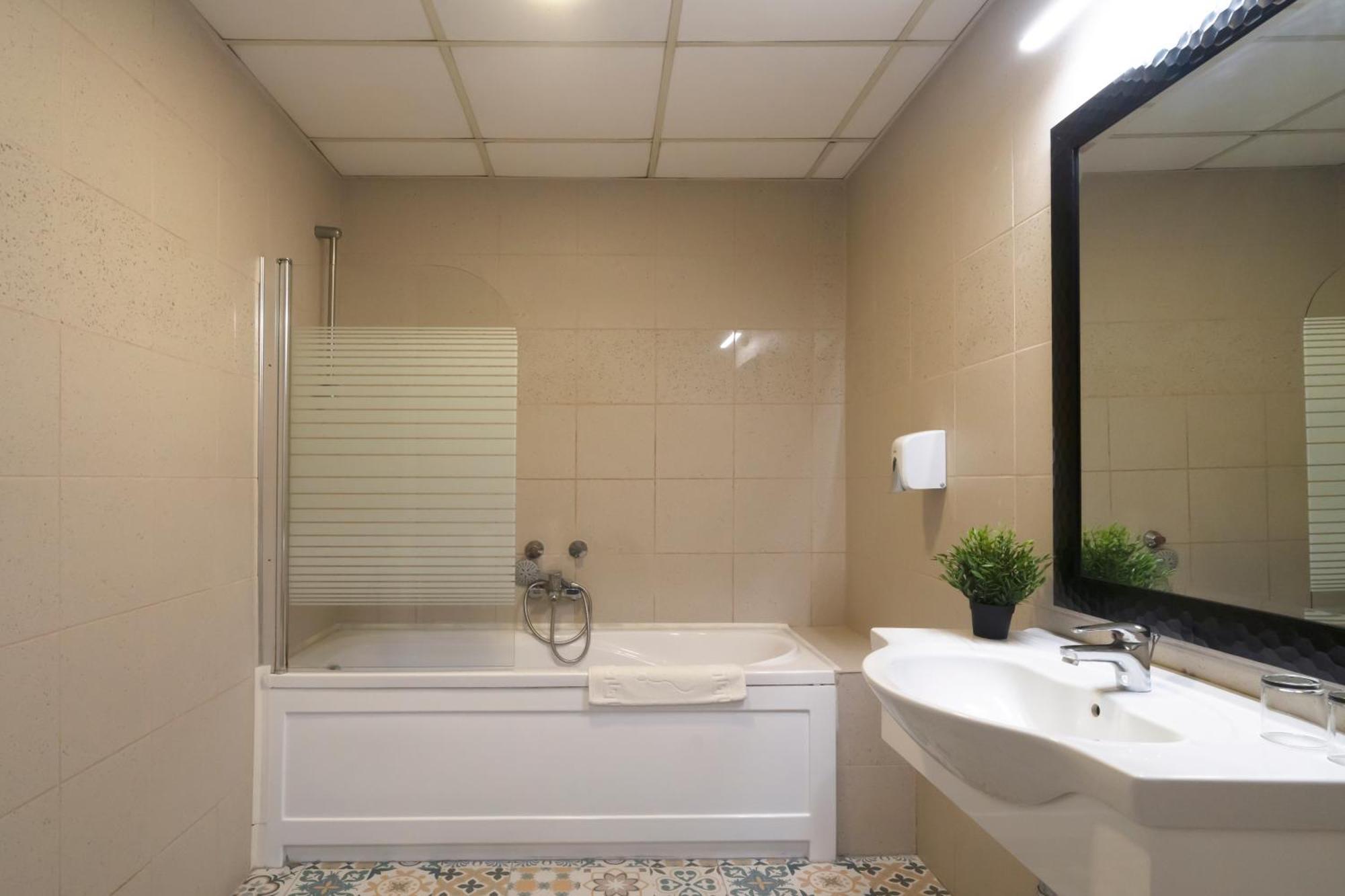 Korona Hotel Nyíregyháza Eksteriør bilde