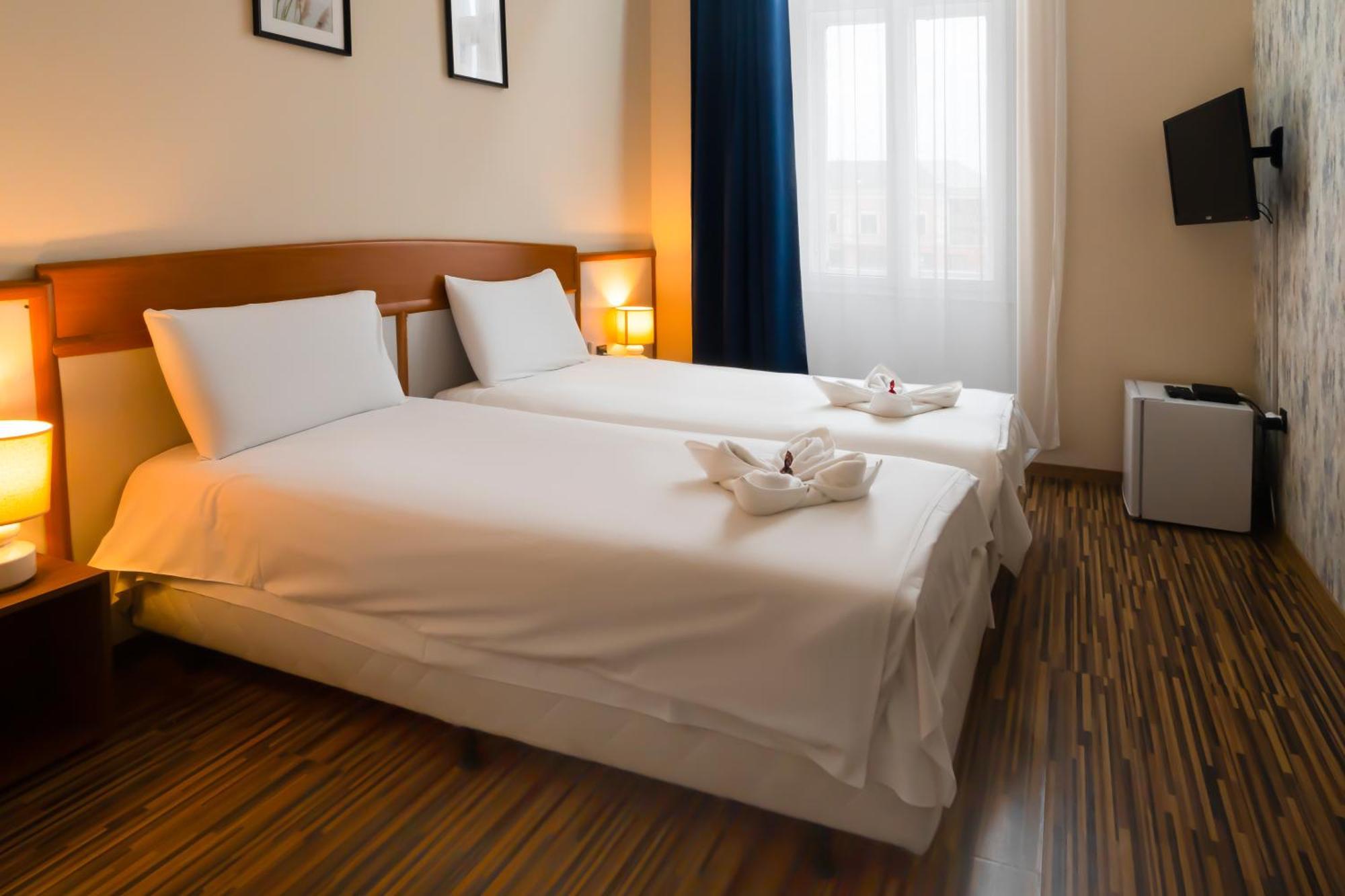 Korona Hotel Nyíregyháza Eksteriør bilde