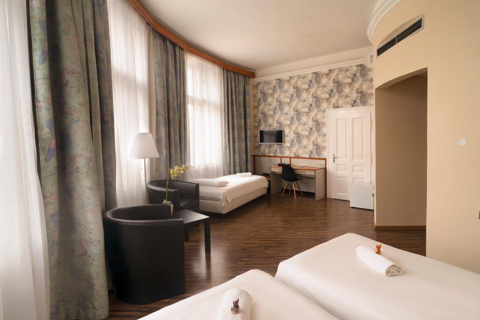 Korona Hotel Nyíregyháza Eksteriør bilde