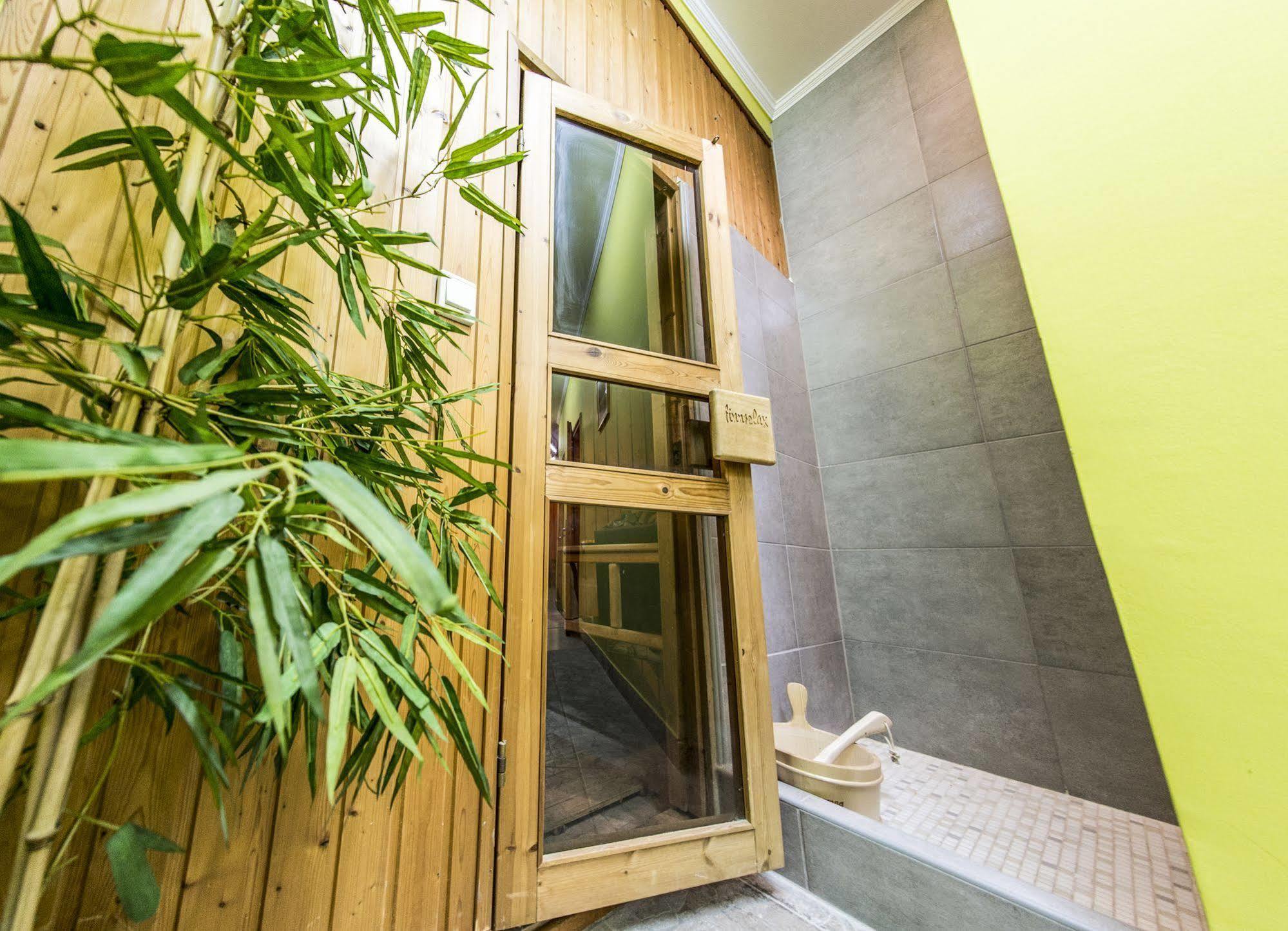 Korona Hotel Nyíregyháza Eksteriør bilde